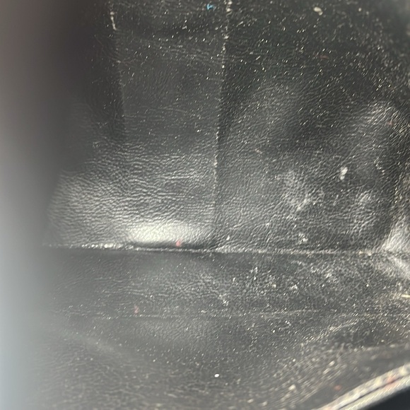 Fendi Vintage 11” x 9” x 3” Zip Top Pillow Bag Detachable Chain Crossbody Strap - Picture 14 of 14